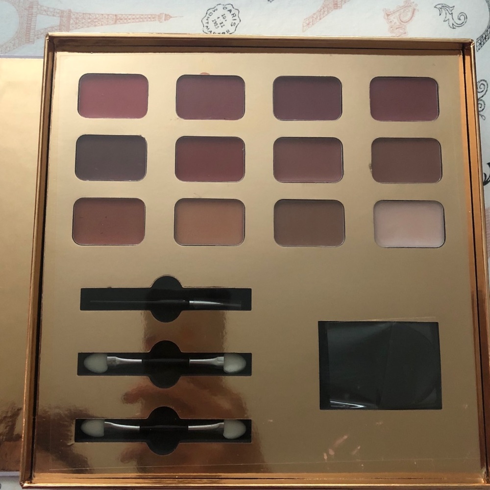 MAKEUP PALETTE - Picture 2 of 5